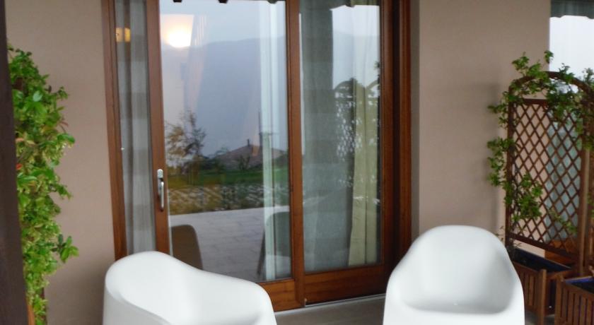 Agriturismo Da Gesi Sale Marasino Værelse billede