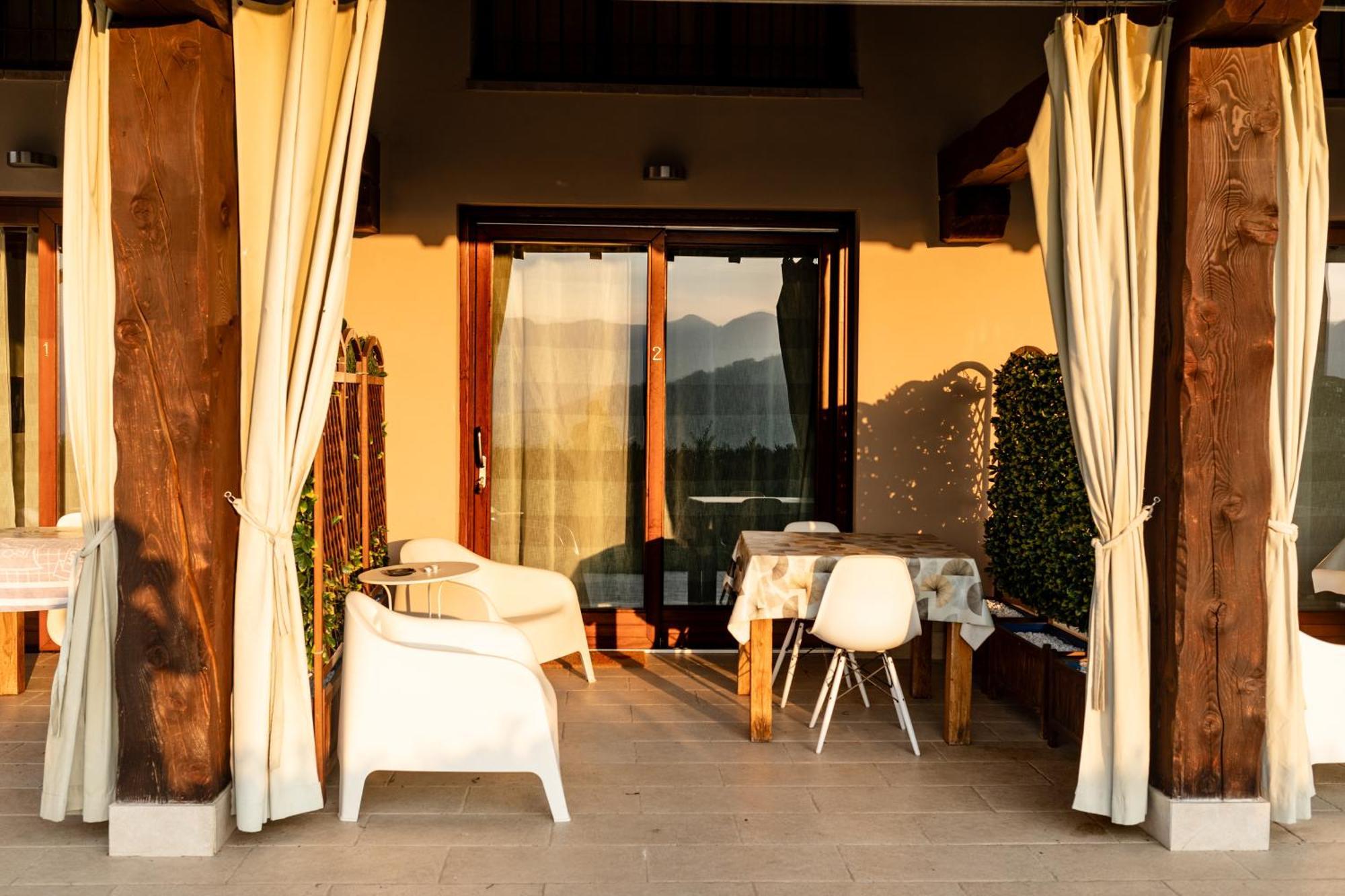 Agriturismo Da Gesi Sale Marasino Eksteriør billede