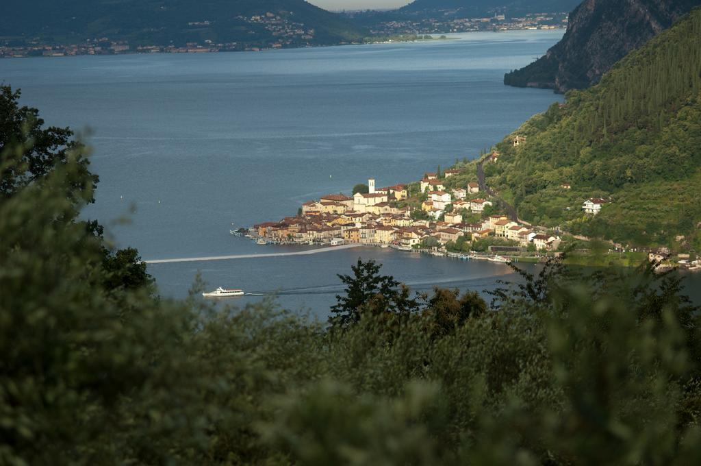 Agriturismo Da Gesi Sale Marasino Eksteriør billede