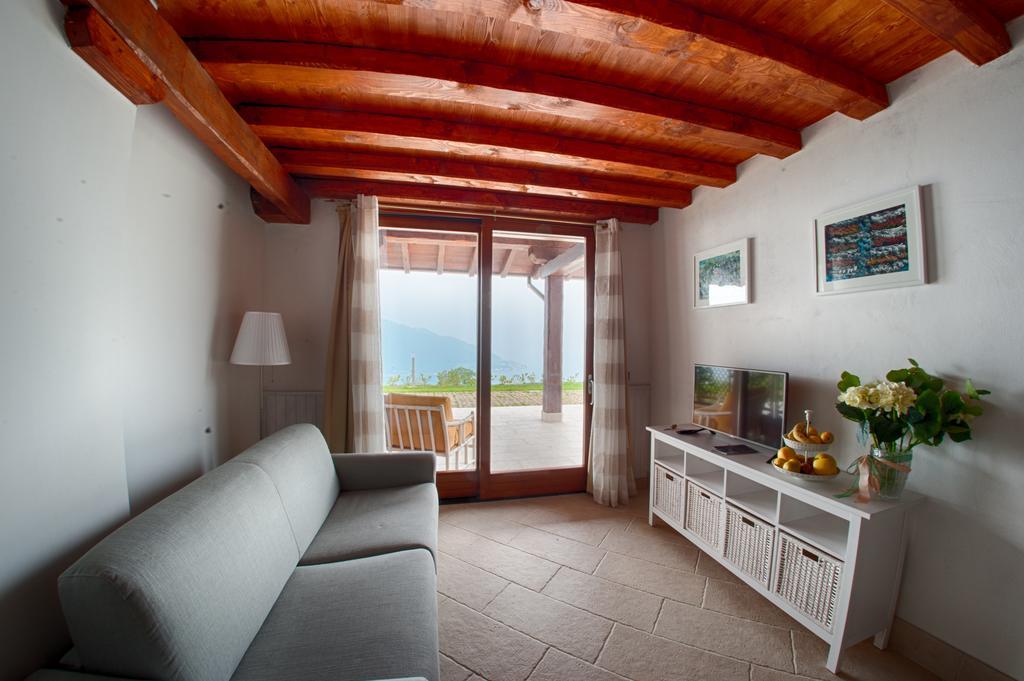 Agriturismo Da Gesi Sale Marasino Eksteriør billede
