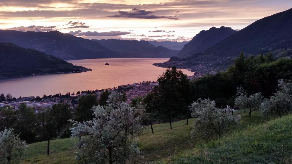 Agriturismo Da Gesi Sale Marasino Eksteriør billede